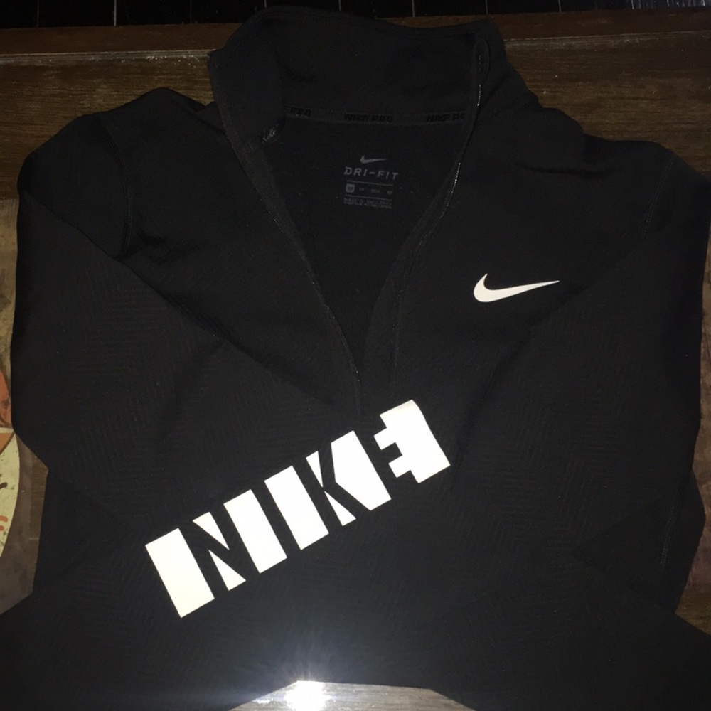 Nike long sleeve shirt